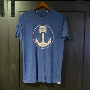 Men’s size Large Iron & Resin T-Shirt